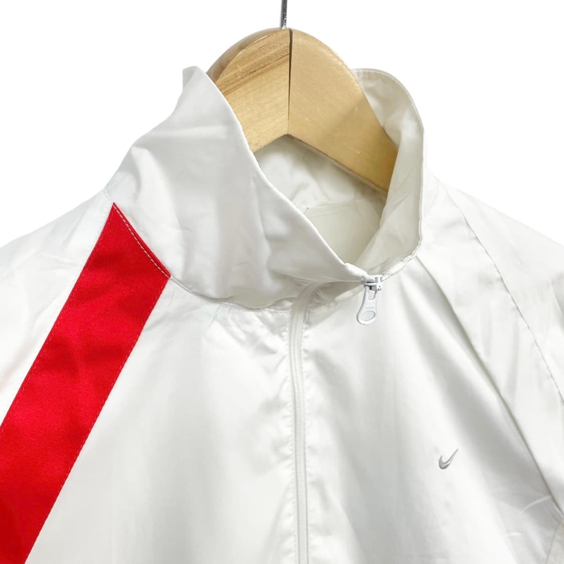 나이키 00s 솔로 스우시 화이트 바람막이 자켓 상품이미지2