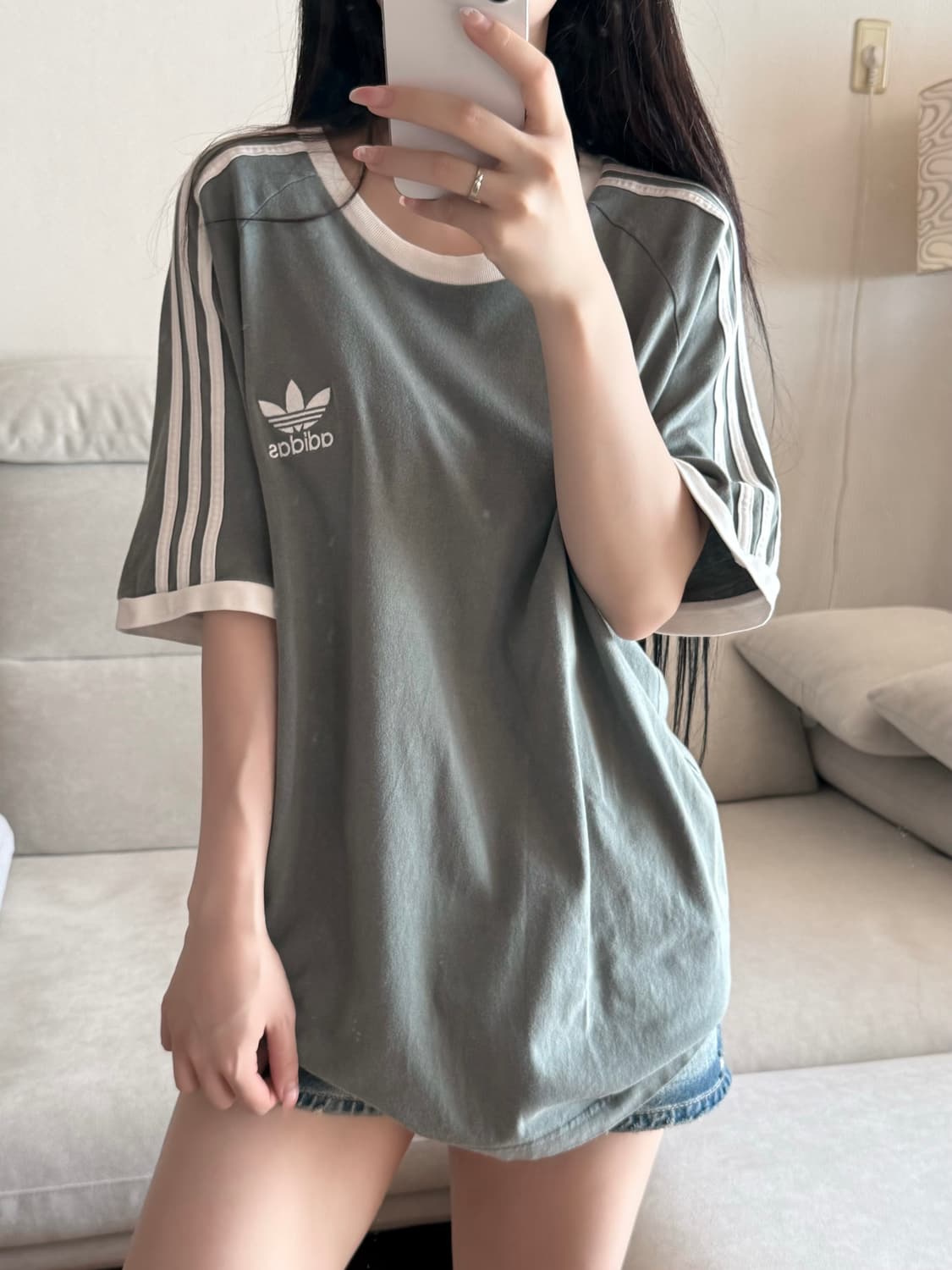 아디다스 카키 링거 반팔 상품이미지1