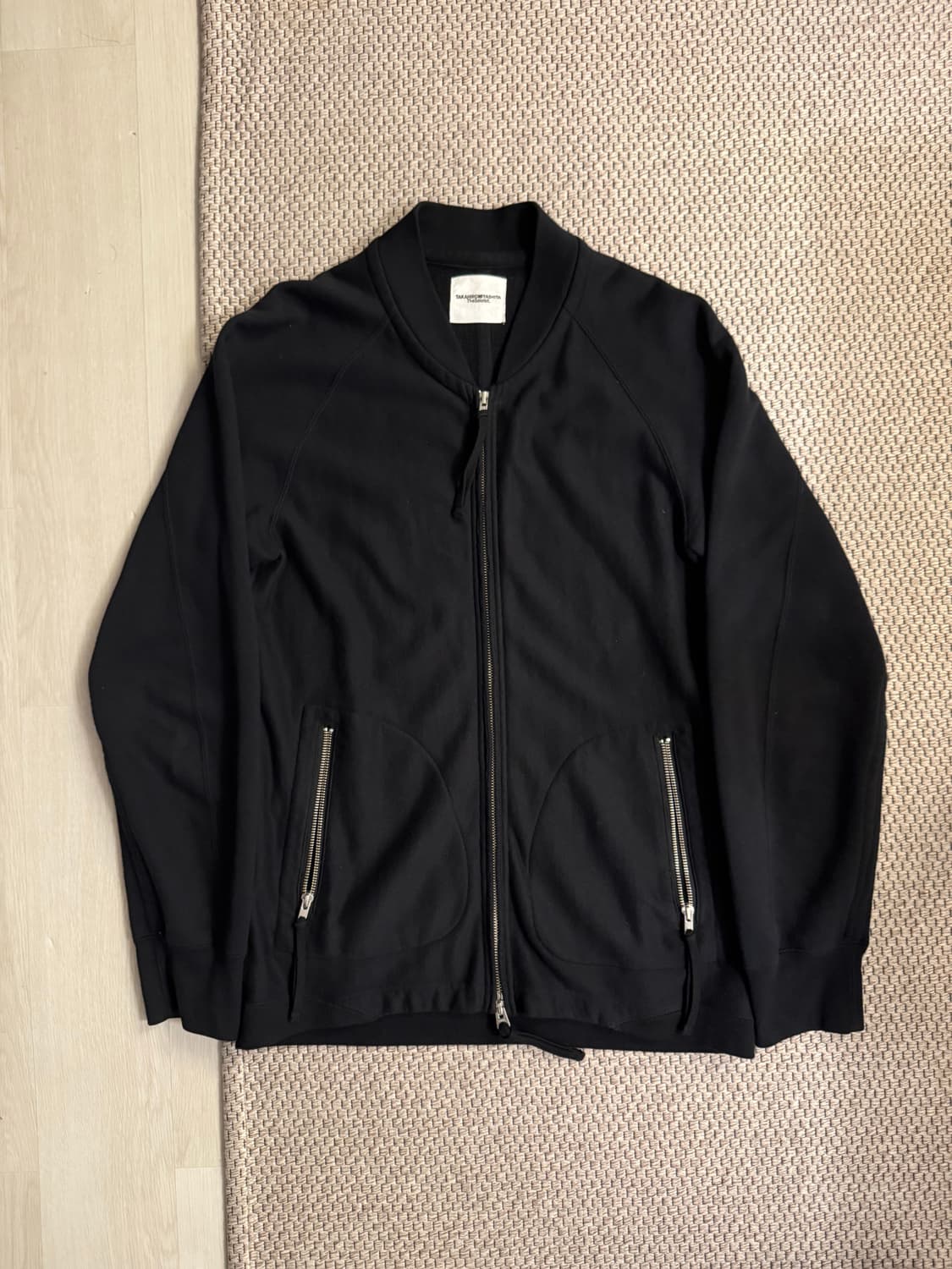 솔로이스트17ss 봄버 자켓 상품이미지1