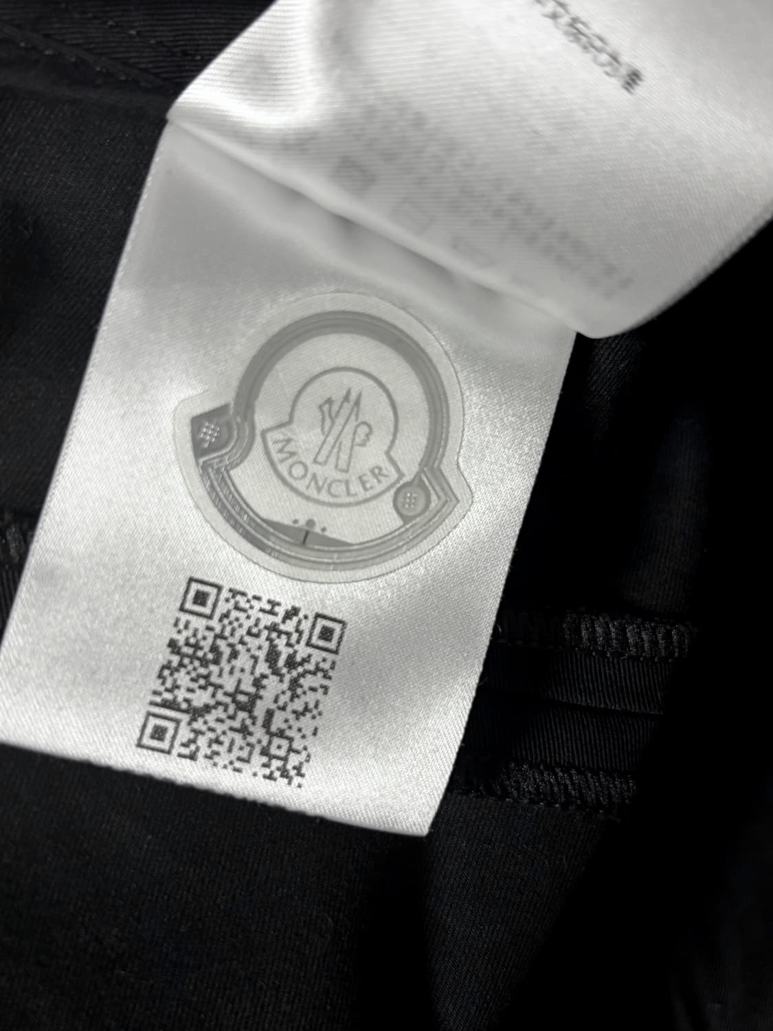 몽클레어 개버딘 테크팬츠 상품이미지8