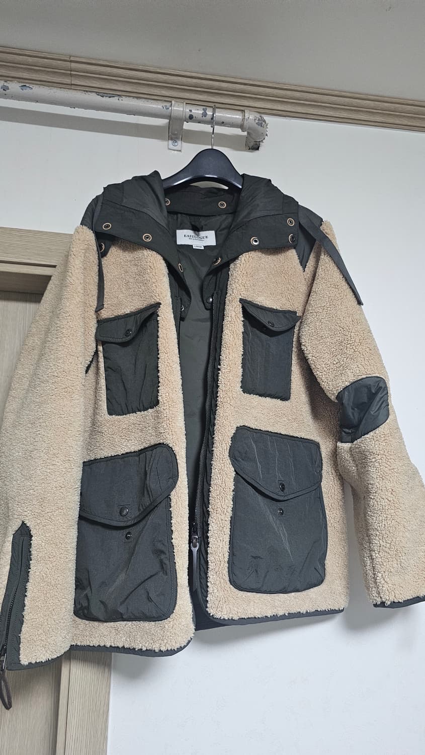 이스트로그 트레블러 자켓 L 판매합니다 상품이미지2