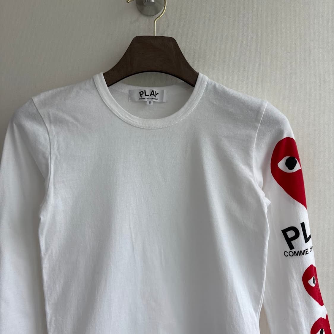 꼼데가르송 하트 롱슬리브 티셔츠 상품이미지2
