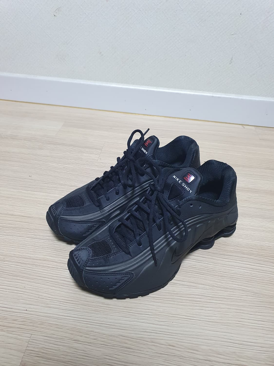 나이키 샥즈 R4 블랙 운동화 270 상품이미지4