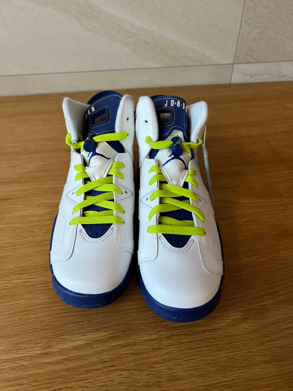 [250mm] [새제품] 컬러가 너무 예쁜! 에어 조던 6 레트로 (시호 상품이미지2