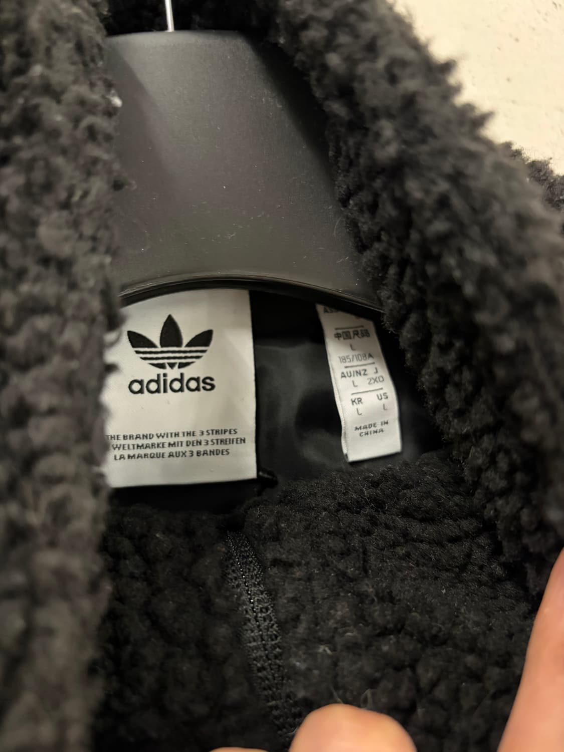 Adidas sherpa jacket black L 상품이미지6