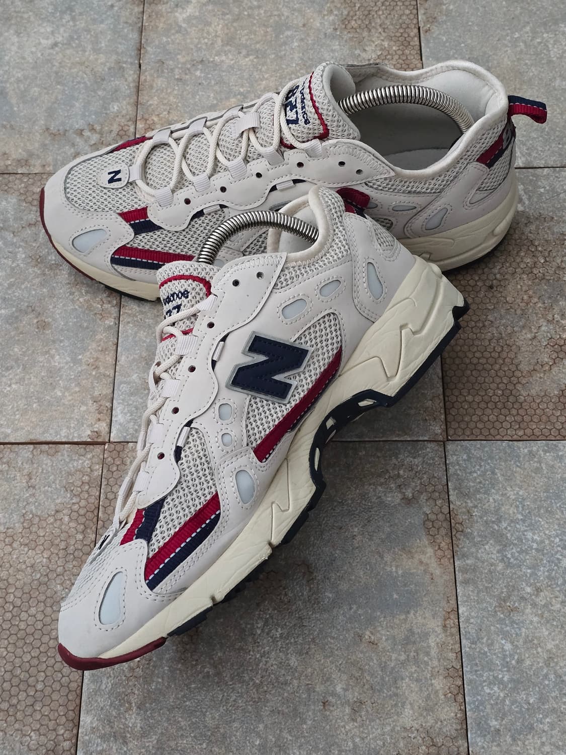 (275)뉴발란스 827 베이지 상품이미지5