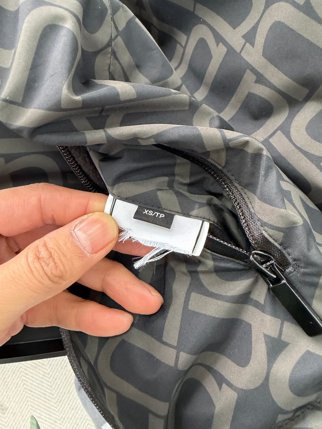 정품) 노비스 키즈 리버시블 양면 패딩 점퍼 XS(6-7Y) 상품이미지8