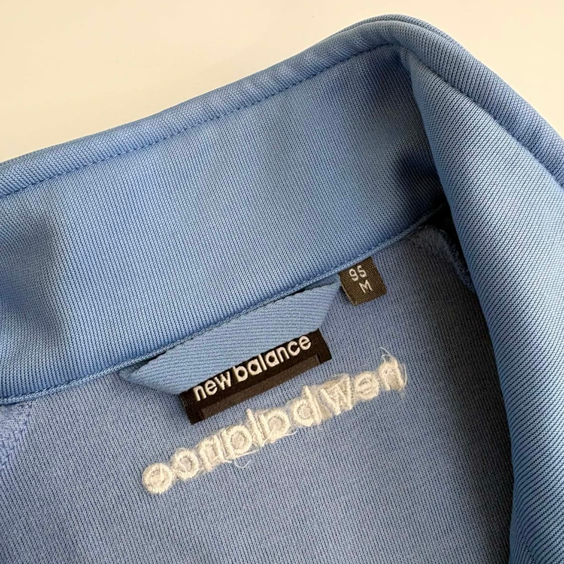 뉴발란스 뉴진스st 아노깔 스포티 트랙탑 희귀져지(M) 상품이미지5