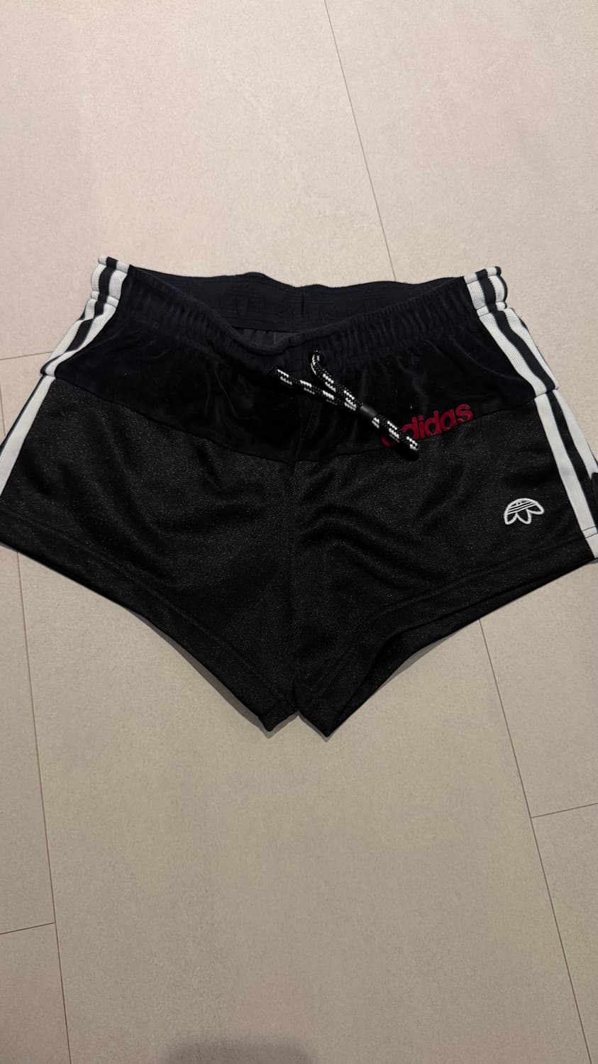 알렉산더왕X아디다스 쇼츠 xs 상품이미지1
