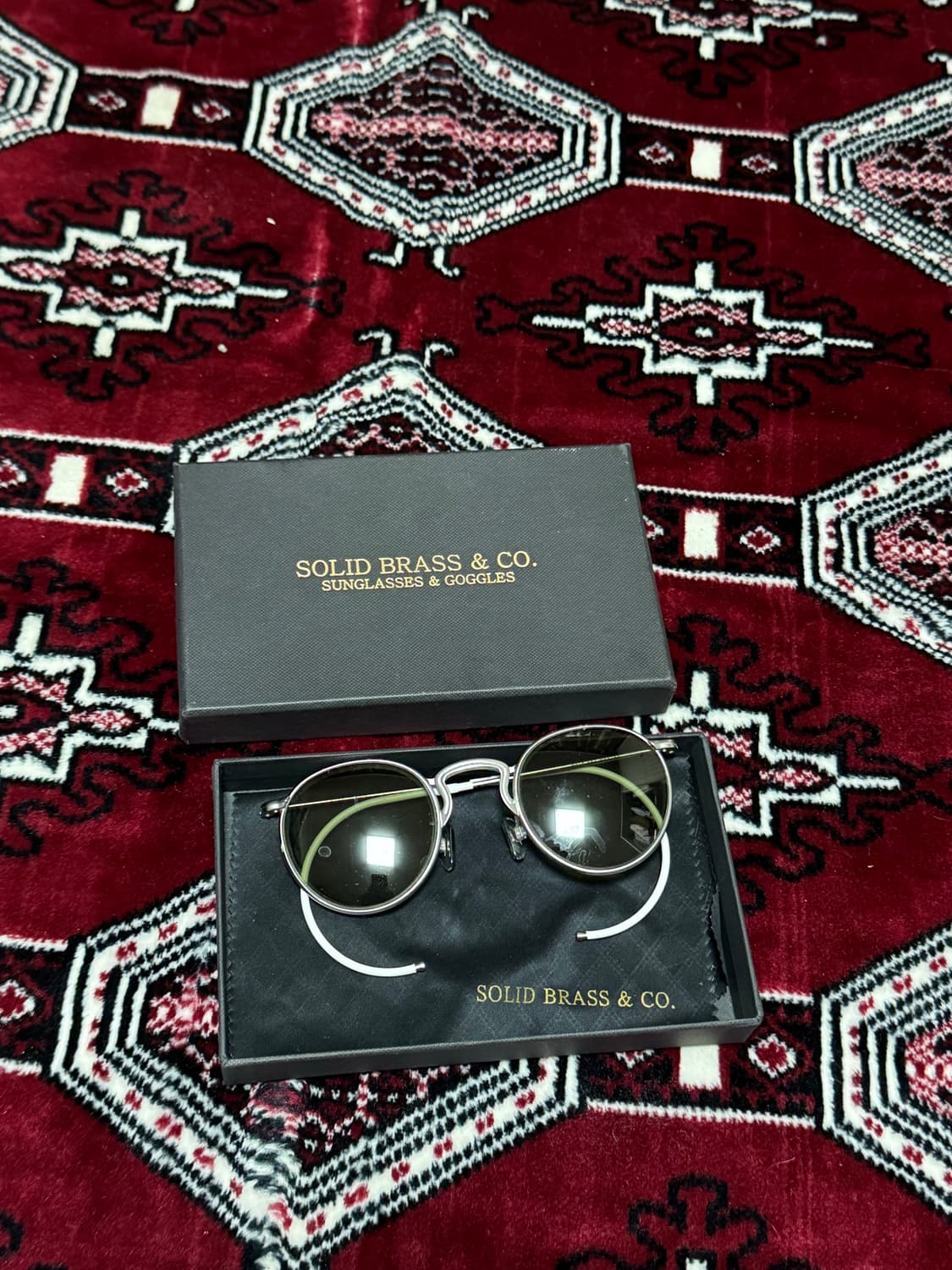 솔리드브라스 솔리드브라스앤코 선글라스  상품이미지1