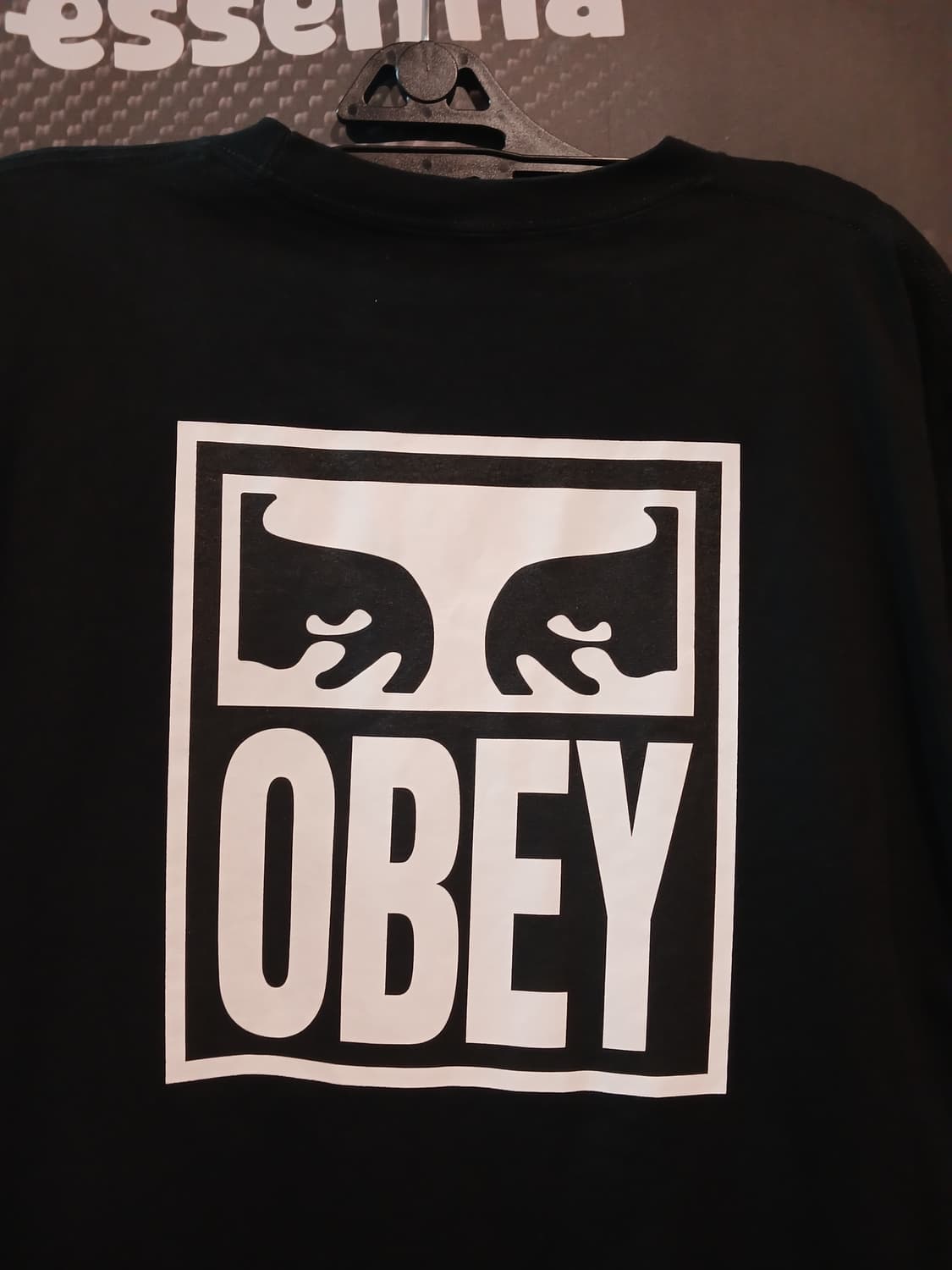 오베이 아이즈 아이콘 반팔 티셔츠 상품이미지4