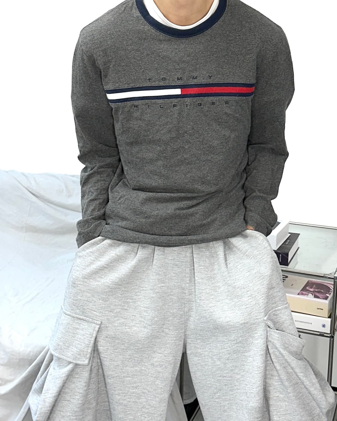 타미 힐피거 차콜 빅로고 롱 슬리브 M 상품이미지1