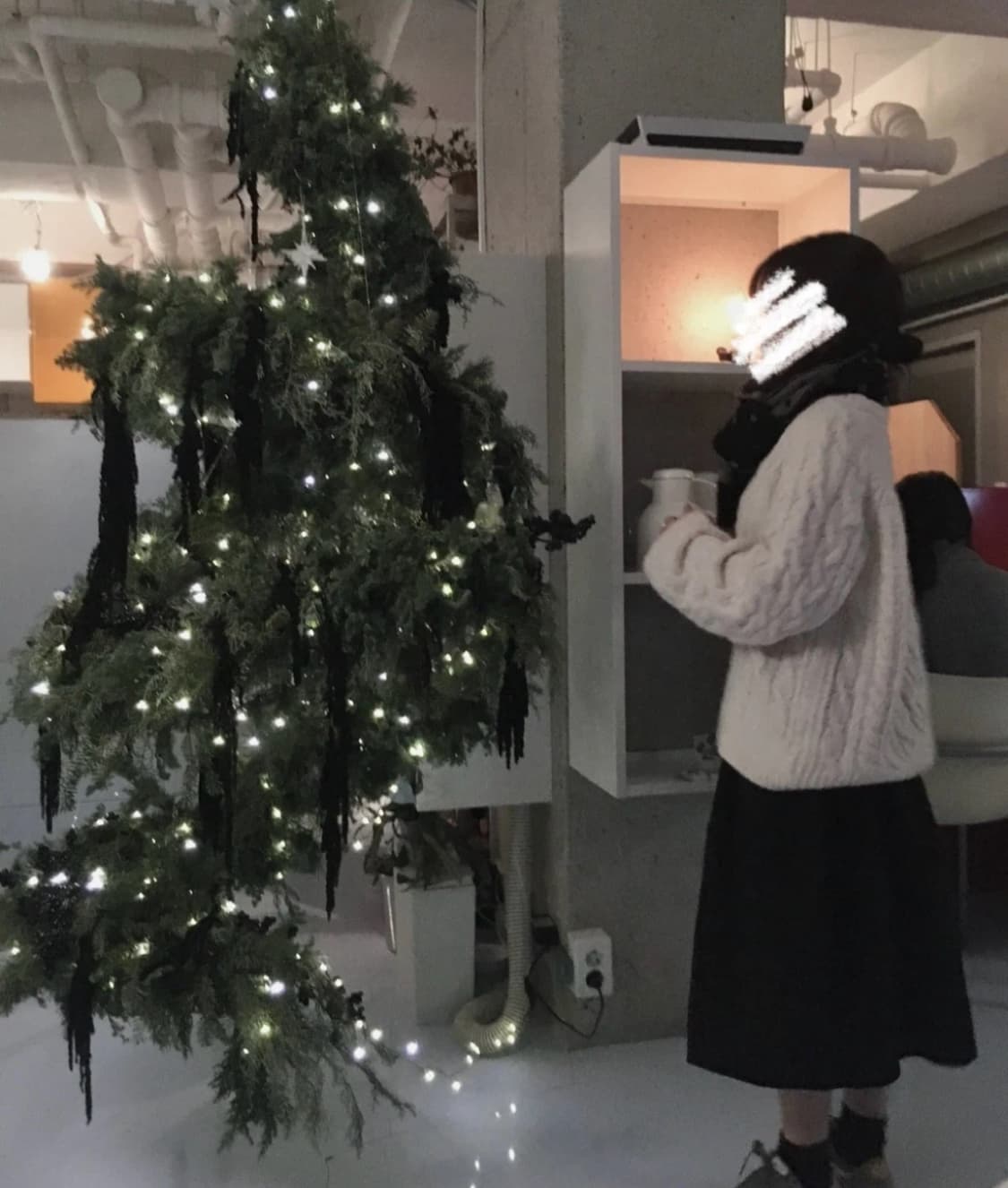 오헤시오 벌룬 미디 스커트 블랙 2회착용 (168000>99000) 상품이미지3