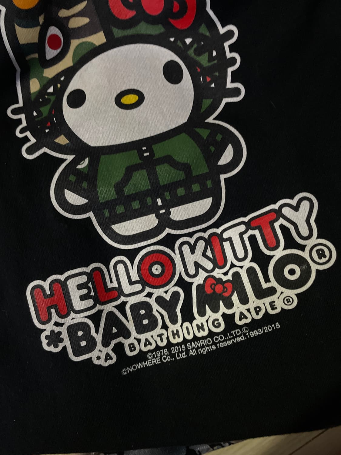 베이프x헬로키티 베이비마일로 블랙 티셔츠 L 국내판 상품이미지4