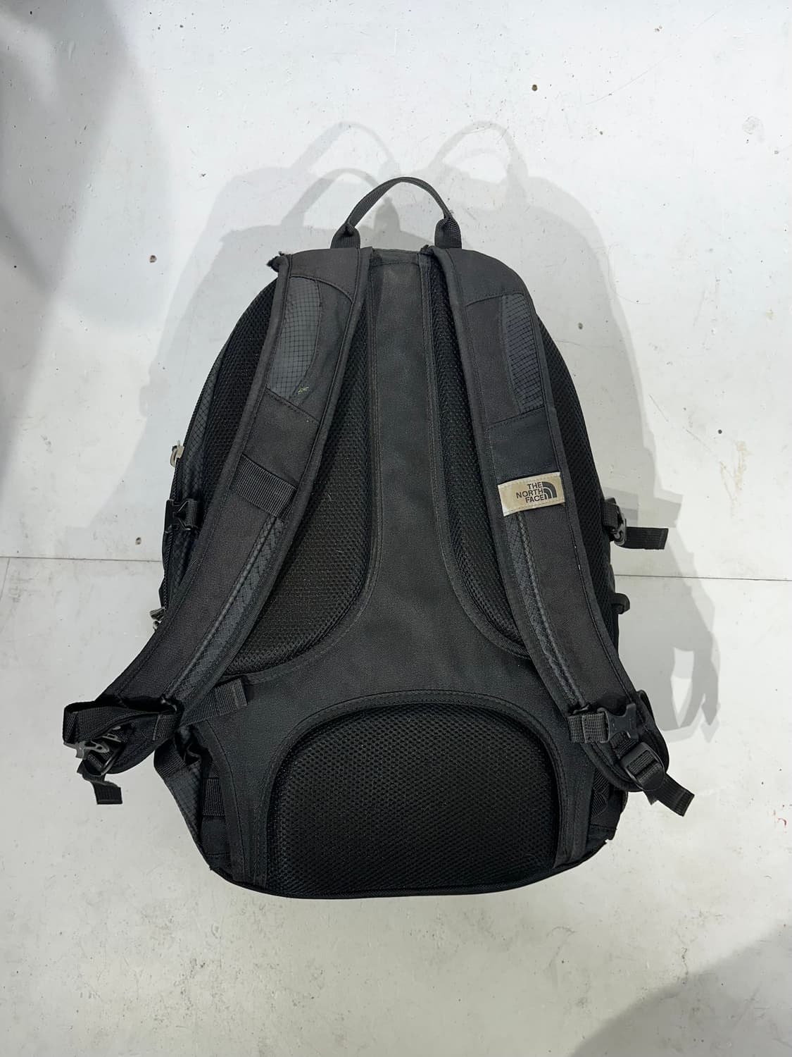 노스페이스 블랙 단종 모델 써지2 백팩 고프코어 가방  상품이미지5