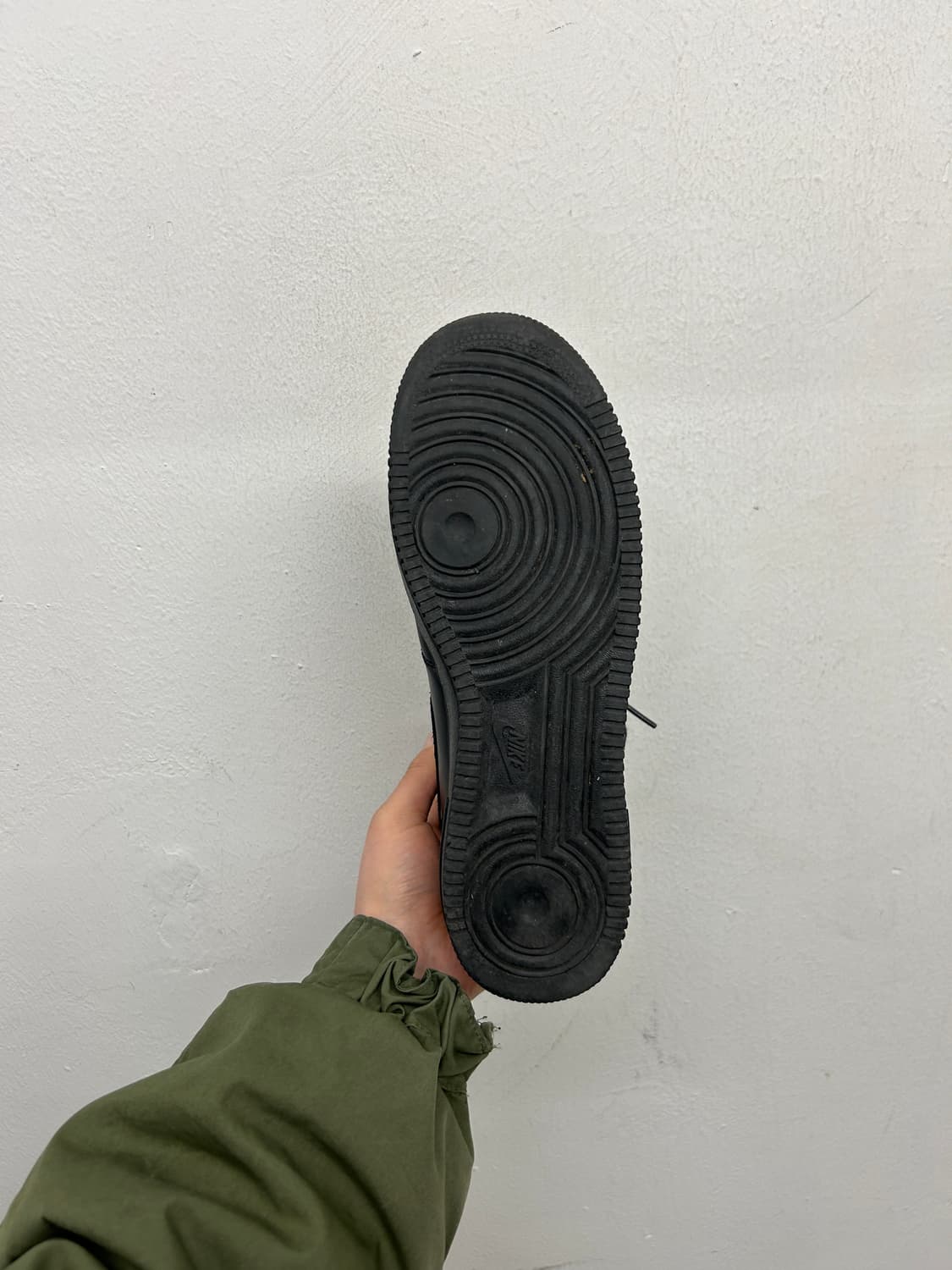 나이키 에어포스1 미드 올블랙 280 상품이미지4