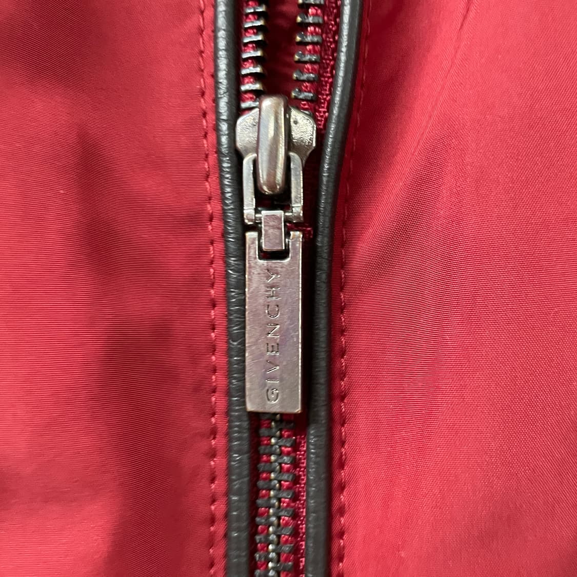 지방시 누빔 자켓 레드 95 상품이미지7