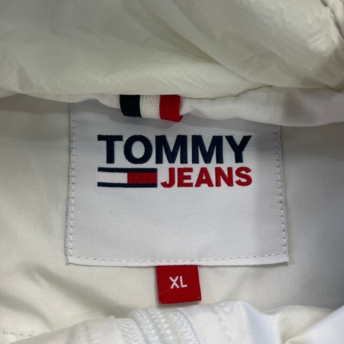 105 타미힐피거 바람막이 상품이미지3