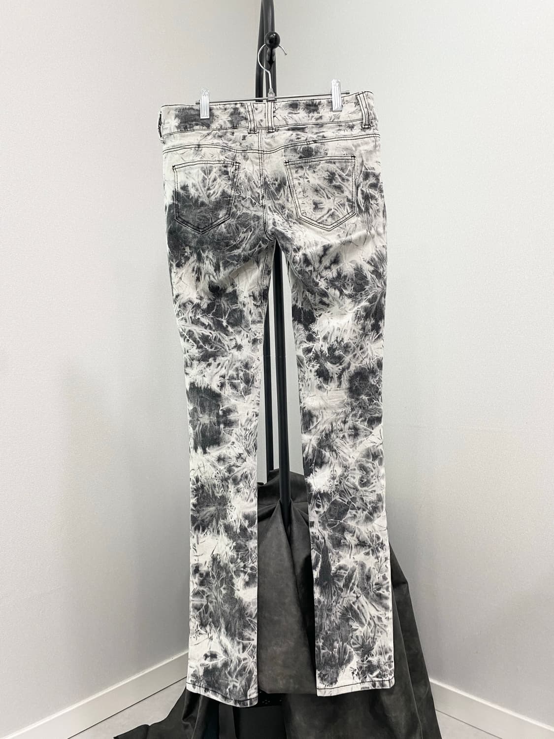 Tie-Dye Bleached Stretch Skinny Jeans 상품이미지4