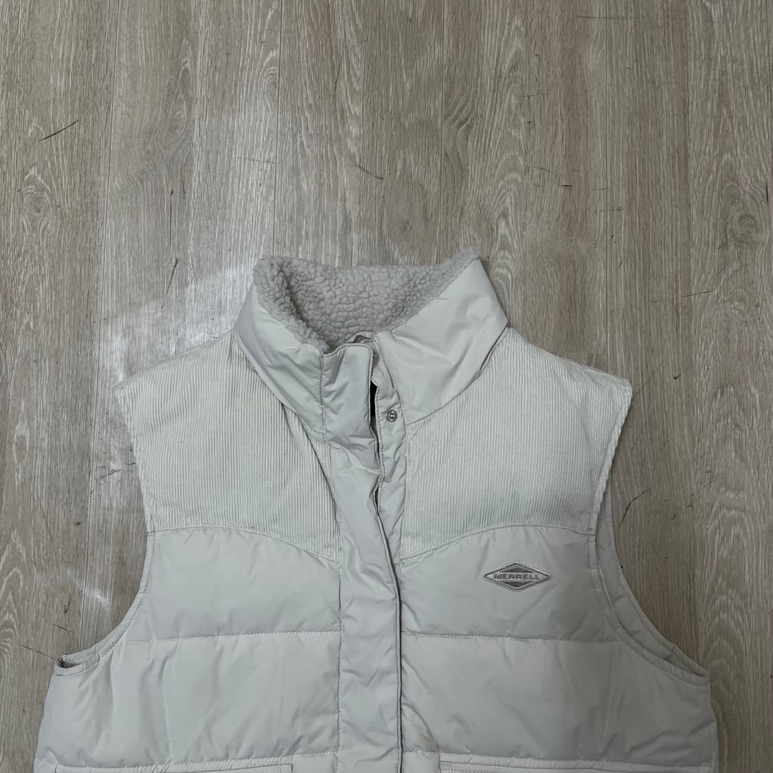머렐 코듀로이 화이트 다운 패딩 조끼 L(100) 상품이미지2