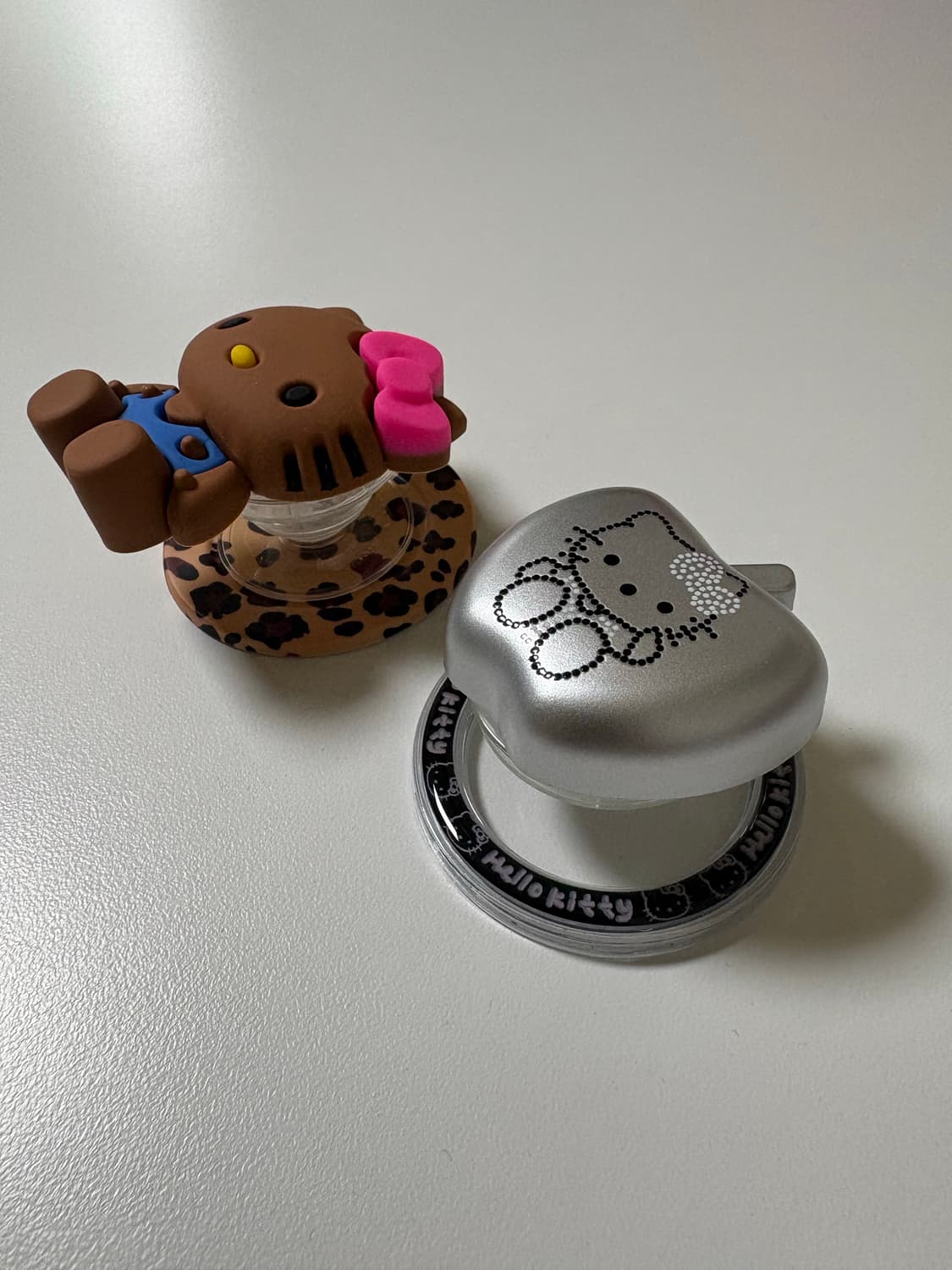 헬로키티 맥세이프 그립톡 상품이미지3