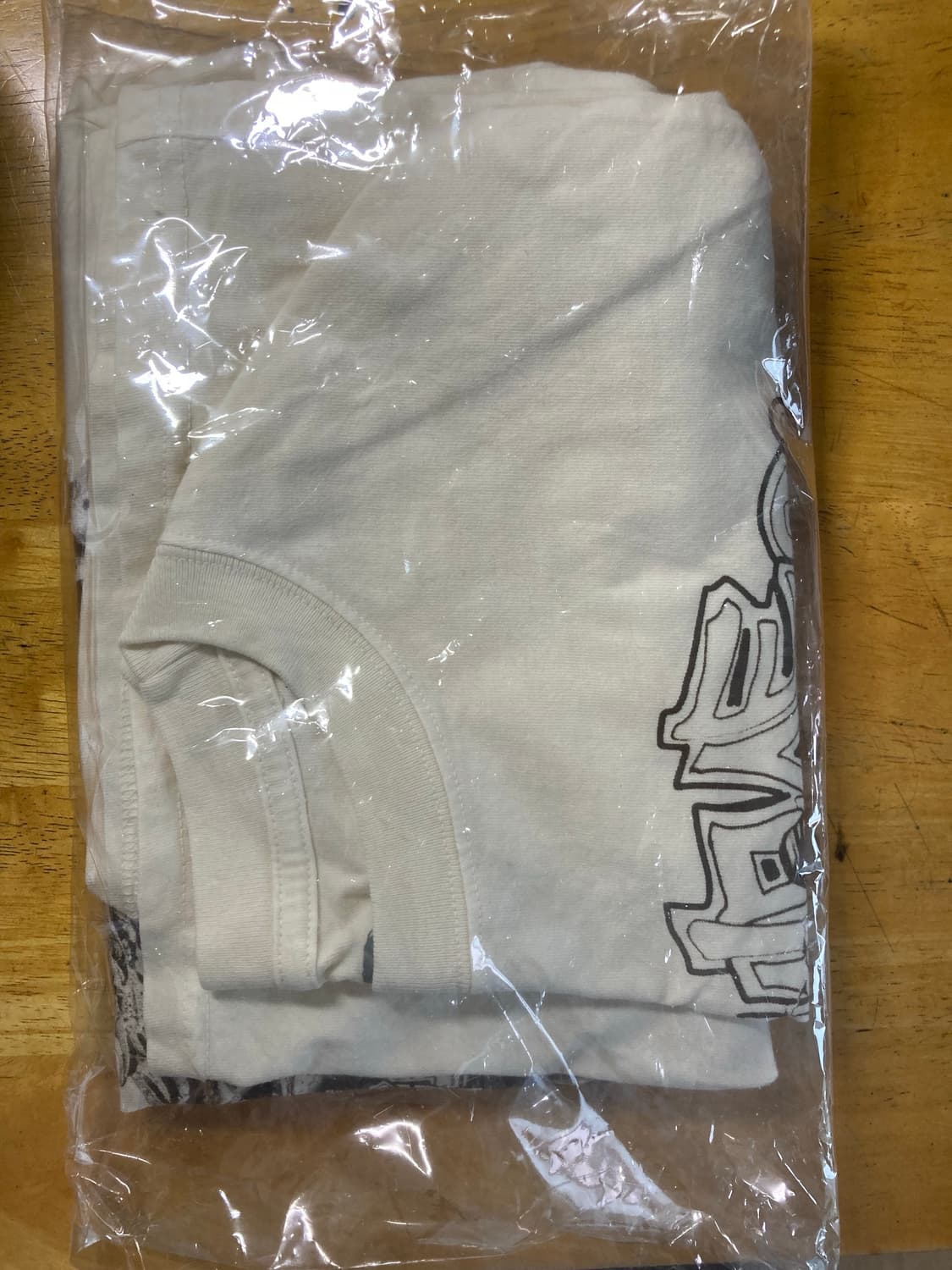 새상품) 오늘만 판매 / 트래비스 스캇 한국 한정 머천 티셔츠 L 상품이미지1