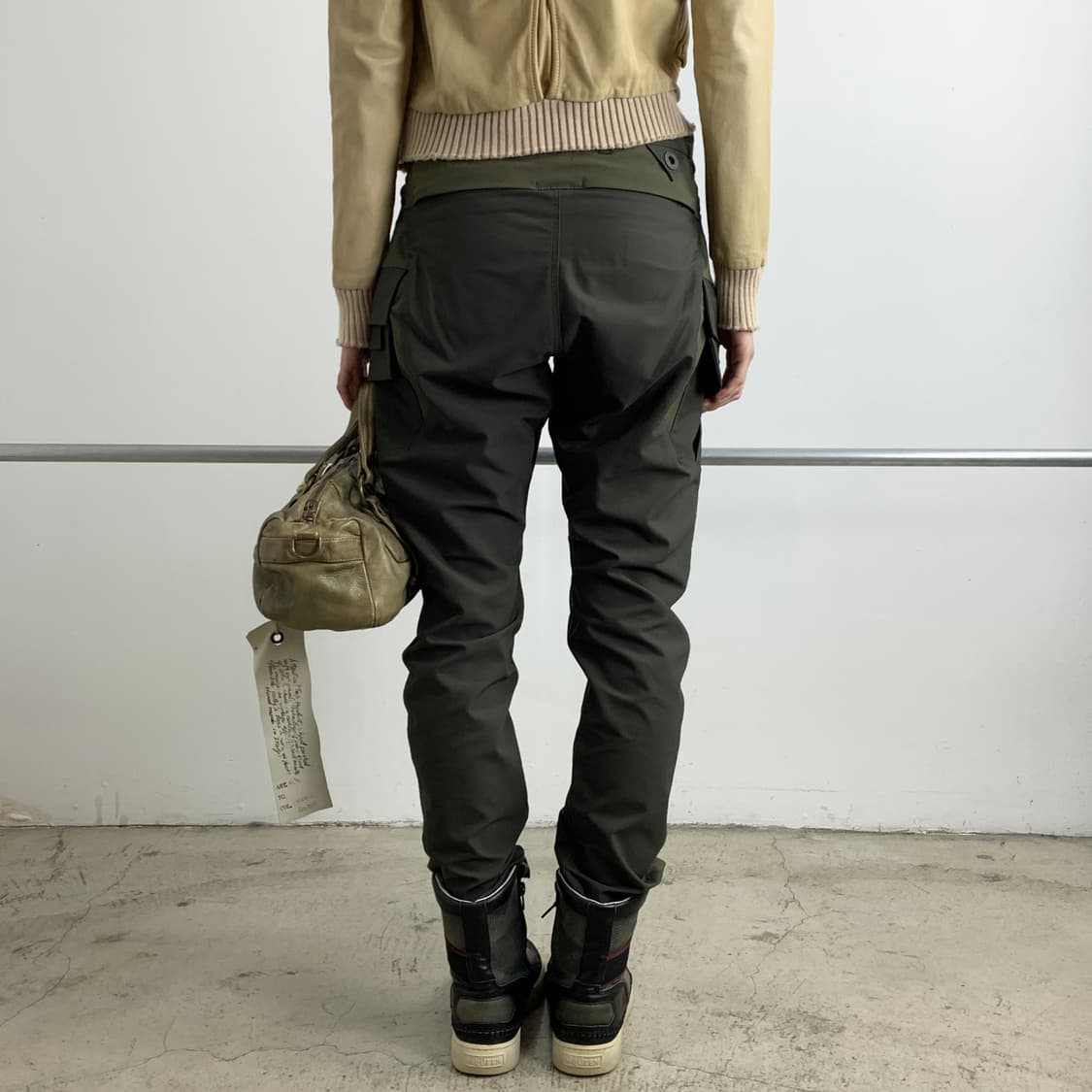 화이트 마운티니어링 테크니컬 카고 팬츠 상품이미지4