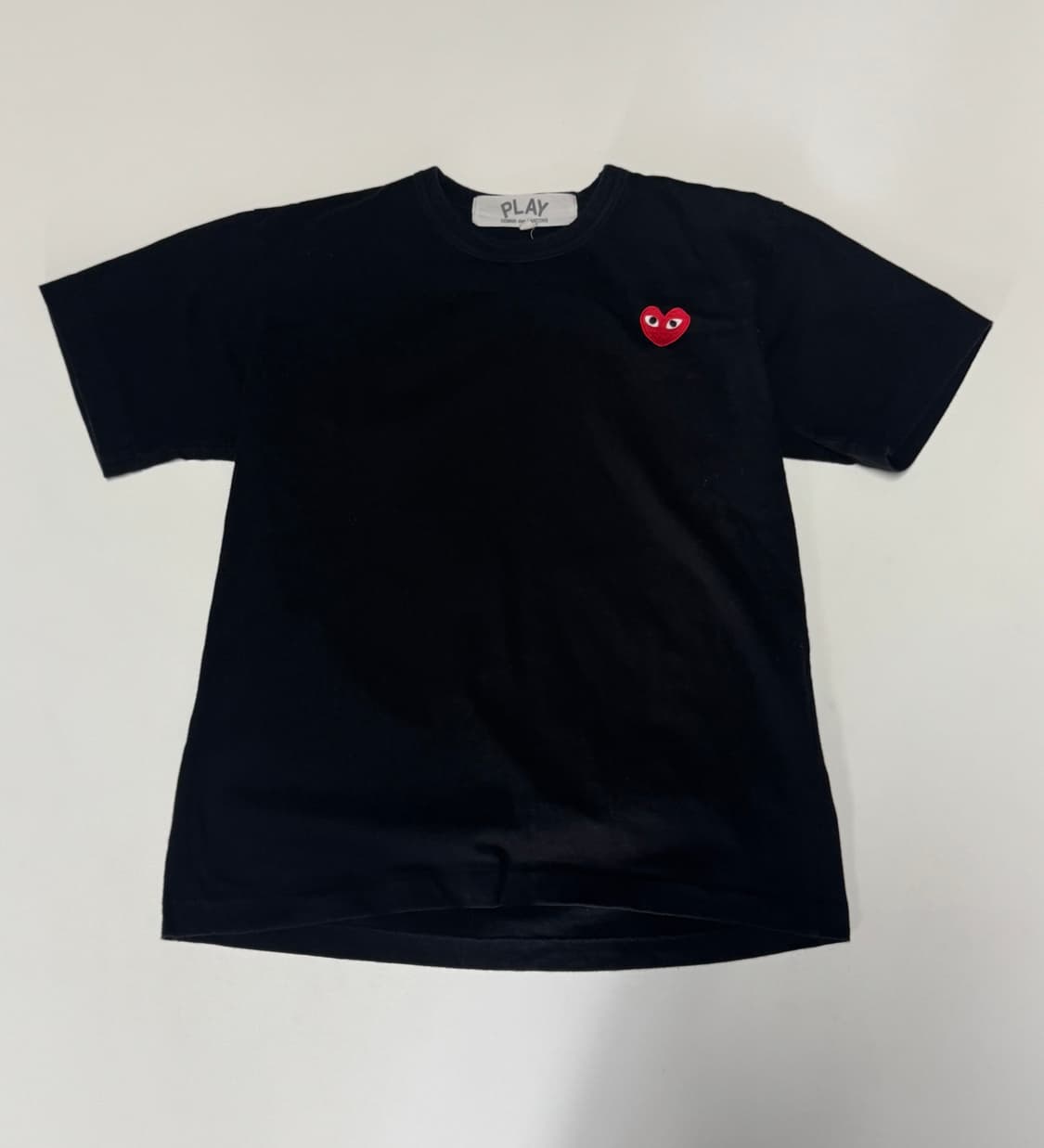 정품!! 여성 꼼데가르송 레드 하트 와팬 반팔 티셔츠 S 블랙 상품이미지1