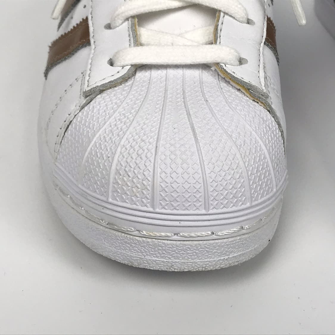 아디다스 슈퍼스타 사이버 메탈릭 스니커즈 신발 여성250 (255) 상품이미지3