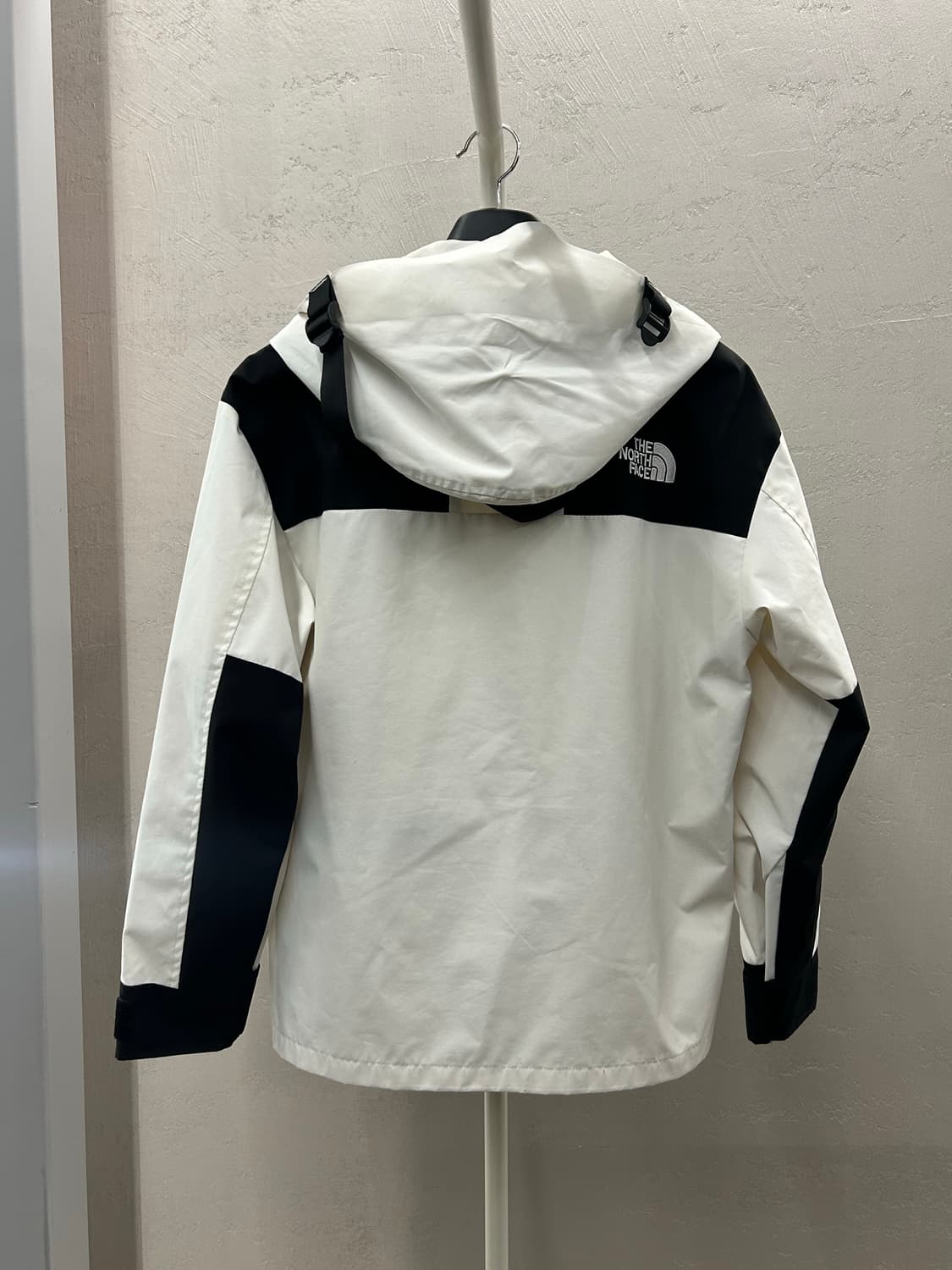 노스페이스 고어텍스 화이트 바람막이 자켓 후드 상품이미지10