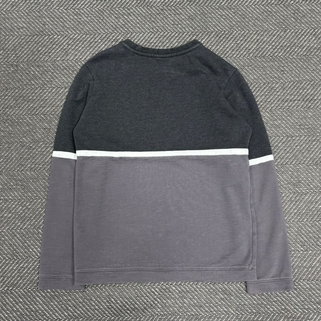 나이키 배색 로고 맨투맨 v0290 상품이미지2