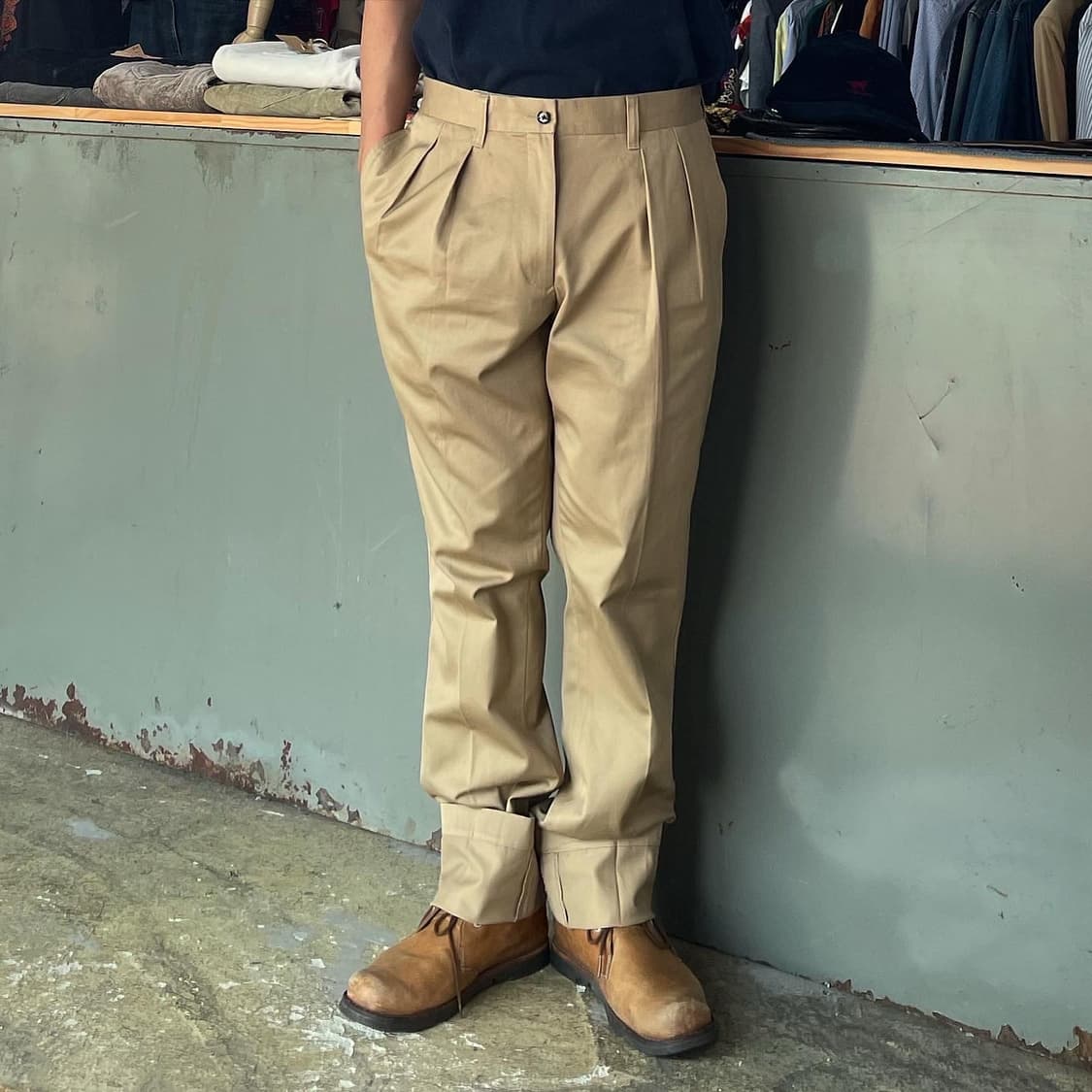 (착용컷) 반스토머 BARNSTOMER 치노 팬츠  상품이미지2