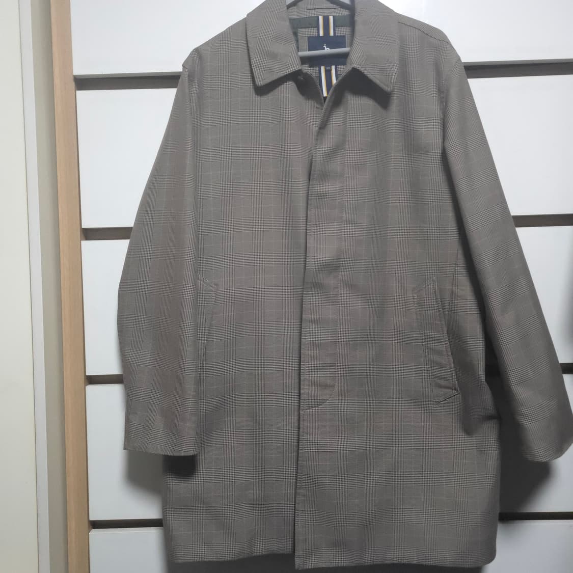 헤지스 남성 면 혼방 하프코트 체크 정장 코트105 (출시가35만원)
 상품이미지1