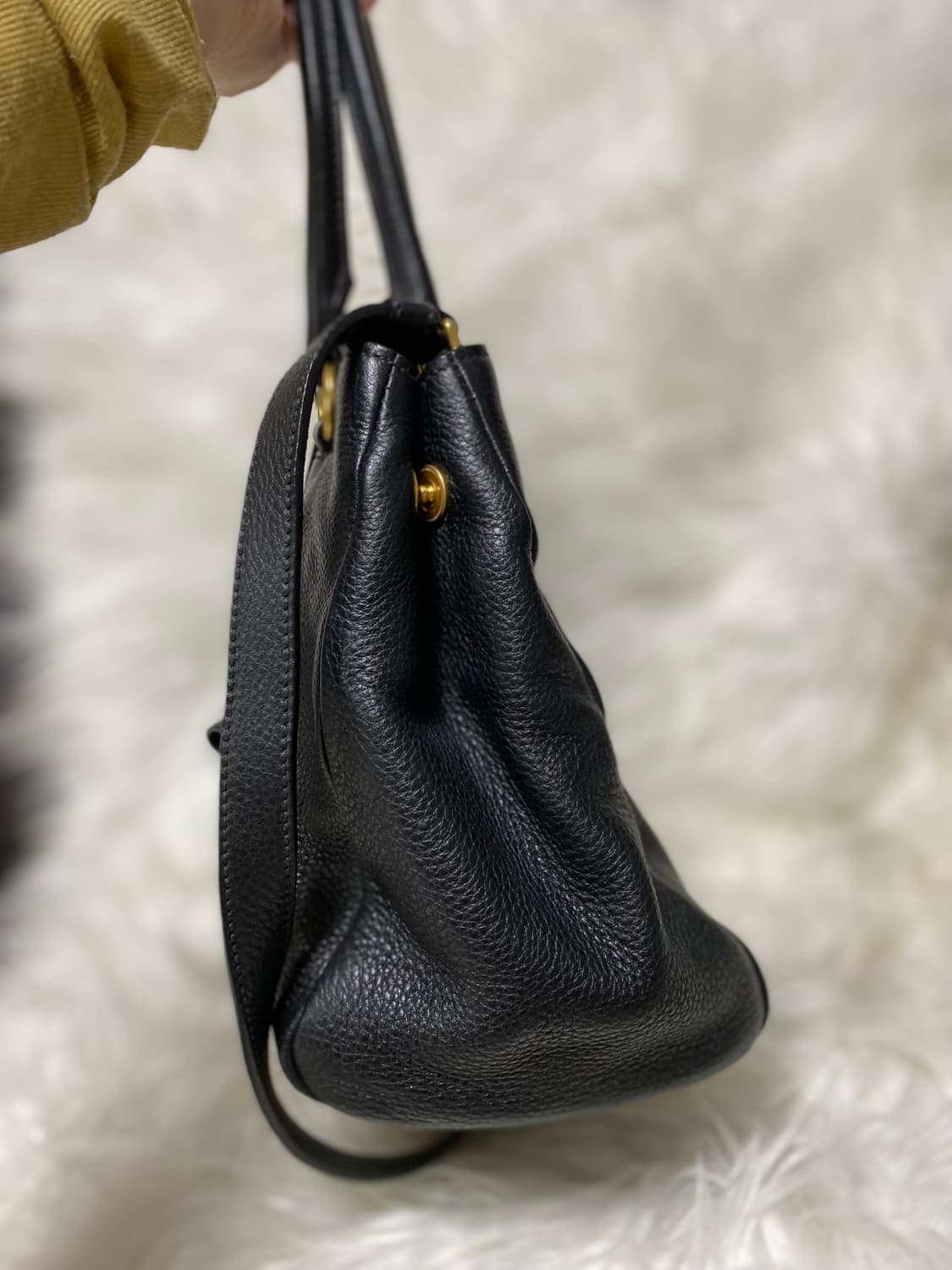 프라다  비텔로 다이노 레더 토트 숄더백 블랙 금장 상품이미지3