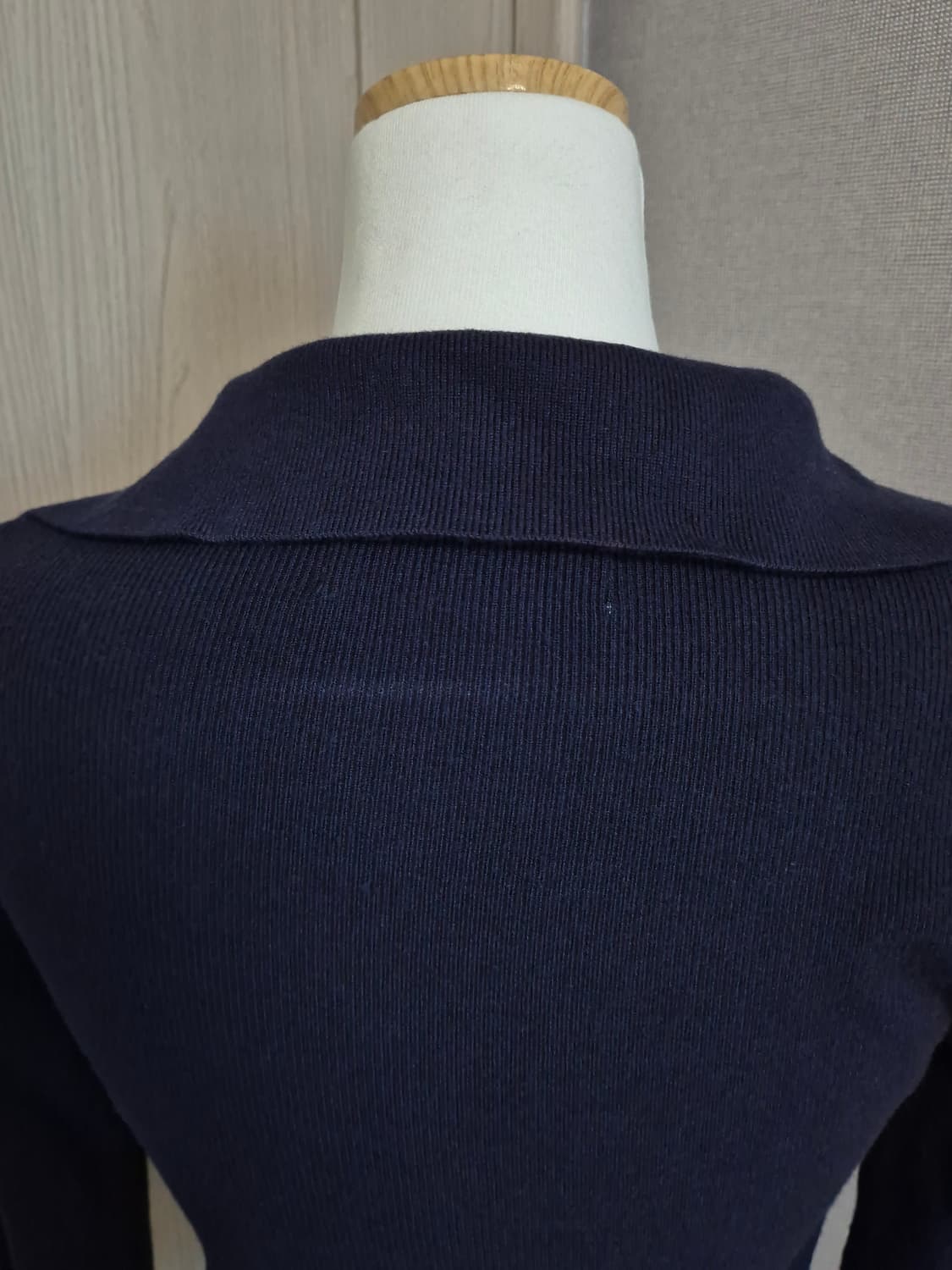 어반드레스 네이비 니트 상품이미지3