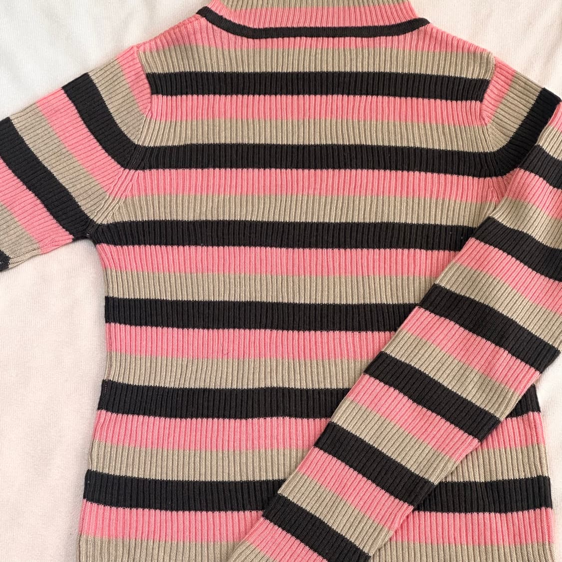 줄무늬 골지 목폴라 니트 상품이미지4