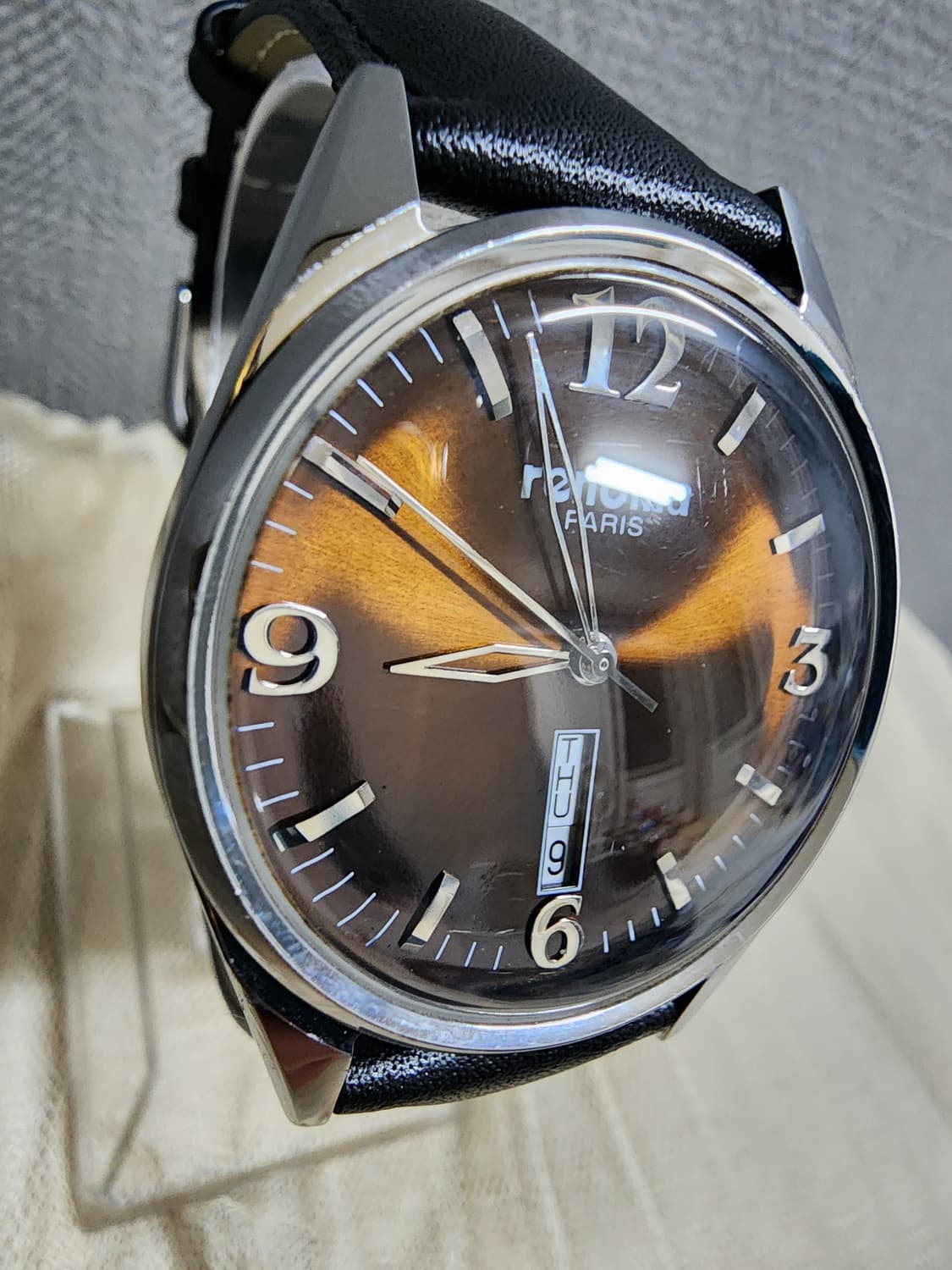 레노마 쿼츠 가죽 손목시계 상품이미지8