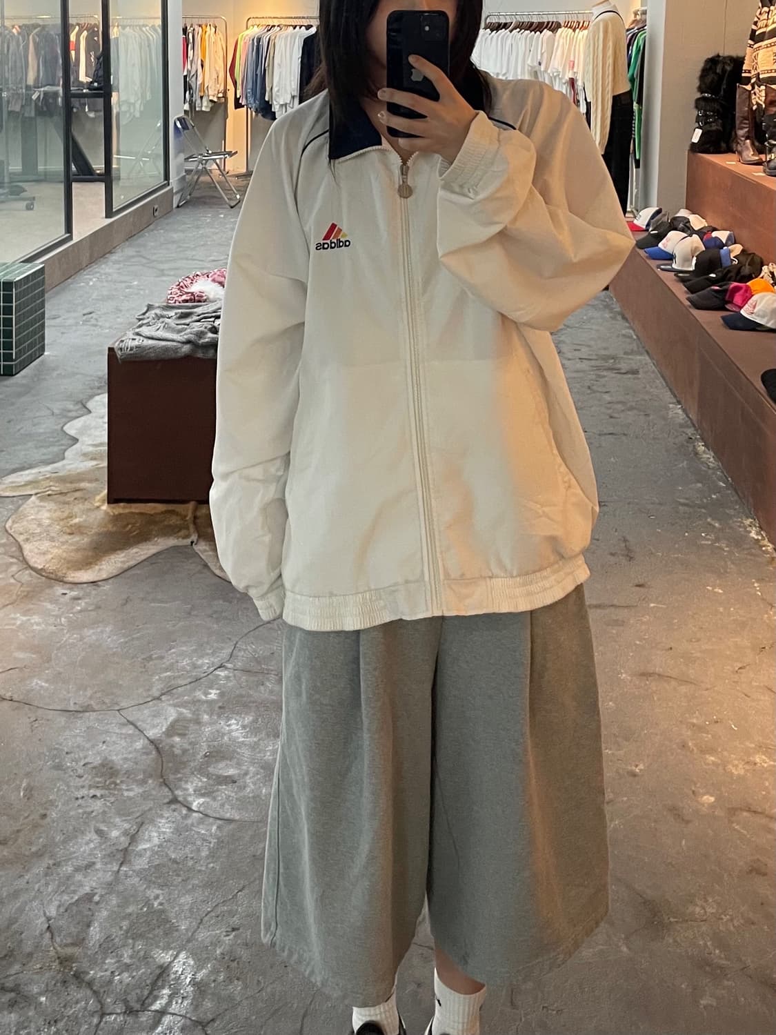 아디다스 올드스쿨 빈티지 바람막이 H722 상품이미지1