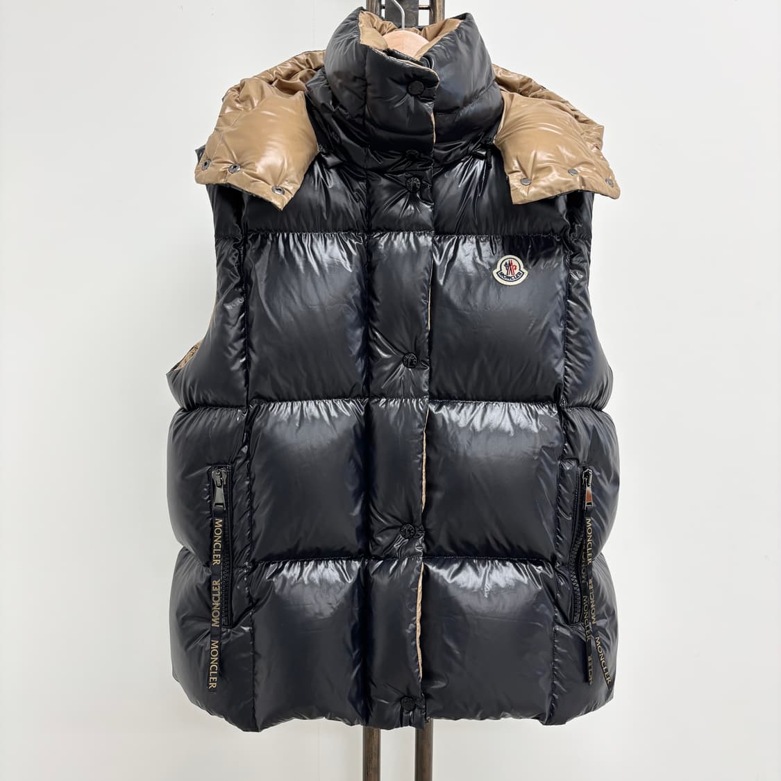 [1]몽클레어 루즐 후드 조끼패딩  상품이미지1