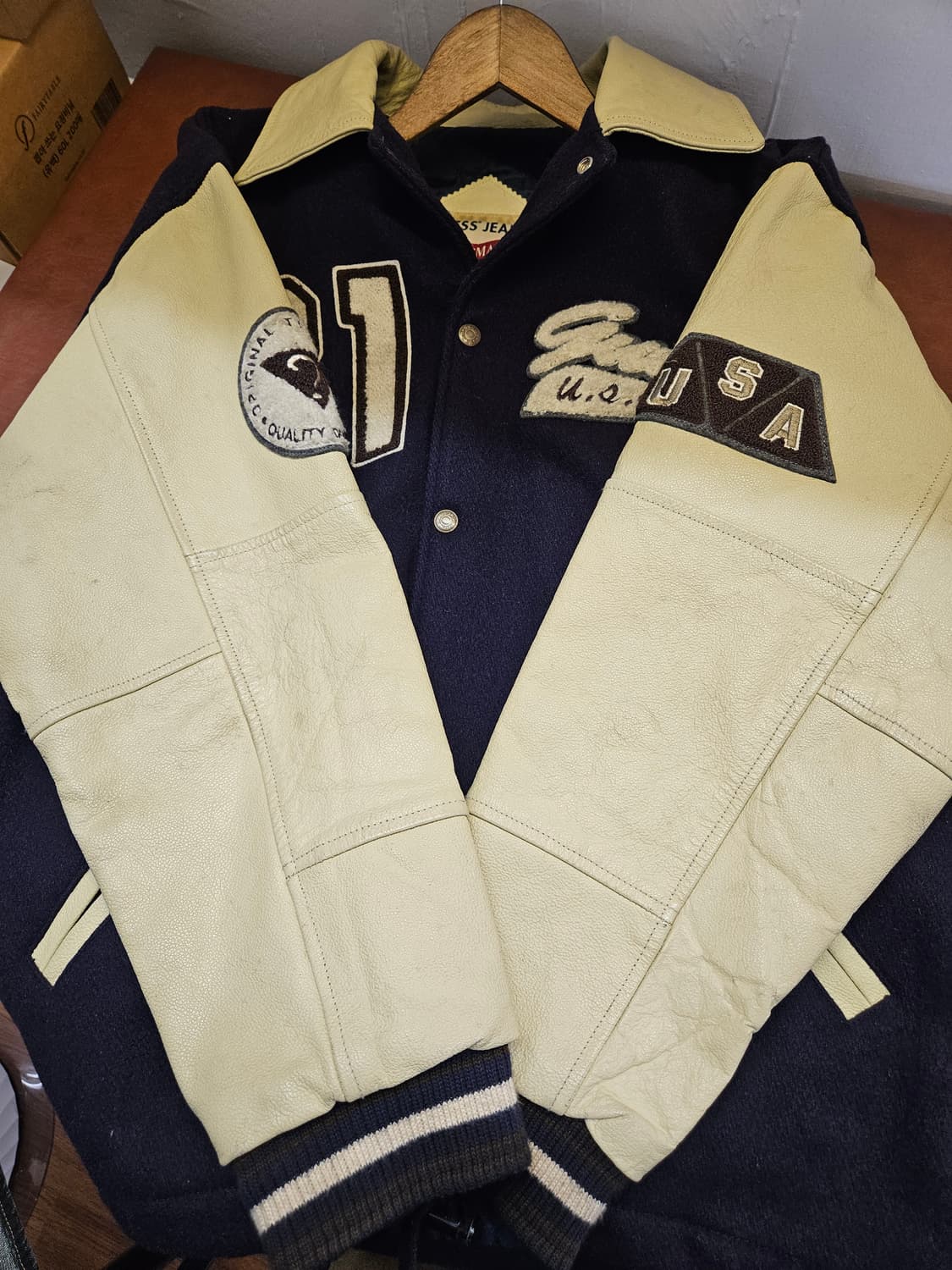 게스 USA 빈티지 울 레더 바시티 자켓 상품이미지6