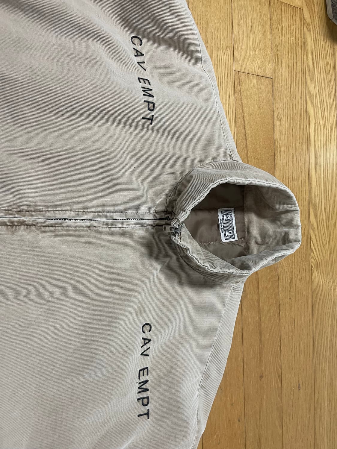 카브엠트 코듀로이 베이지 집업(코드집) 상품이미지2