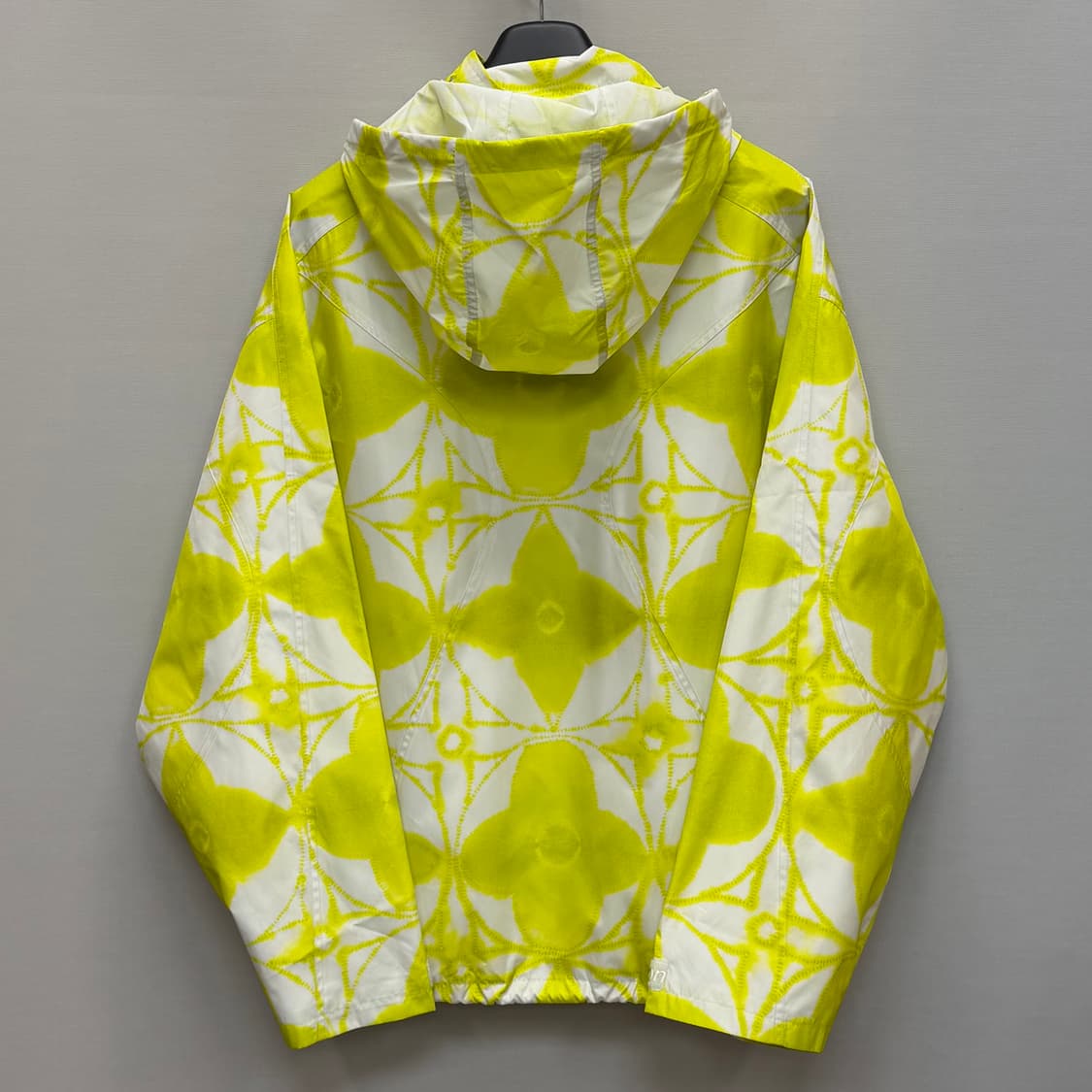 루이비통 모노그램 시보리 윈드브레이커 블루종 자켓 ( 110~115 ) 상품이미지4