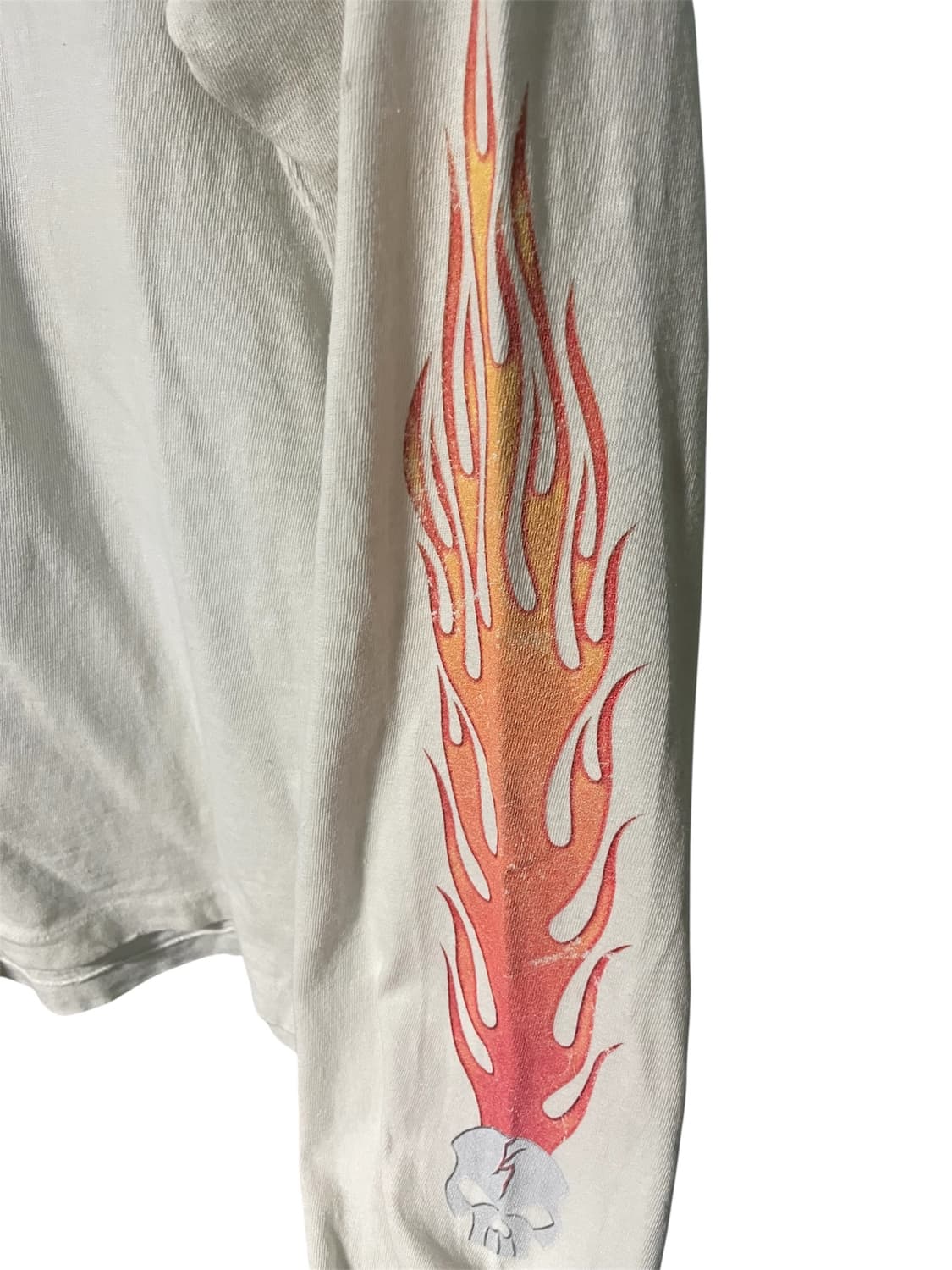 [L] 카미야 스컬 플레임 롱슬리브 오프화이트 상품이미지3