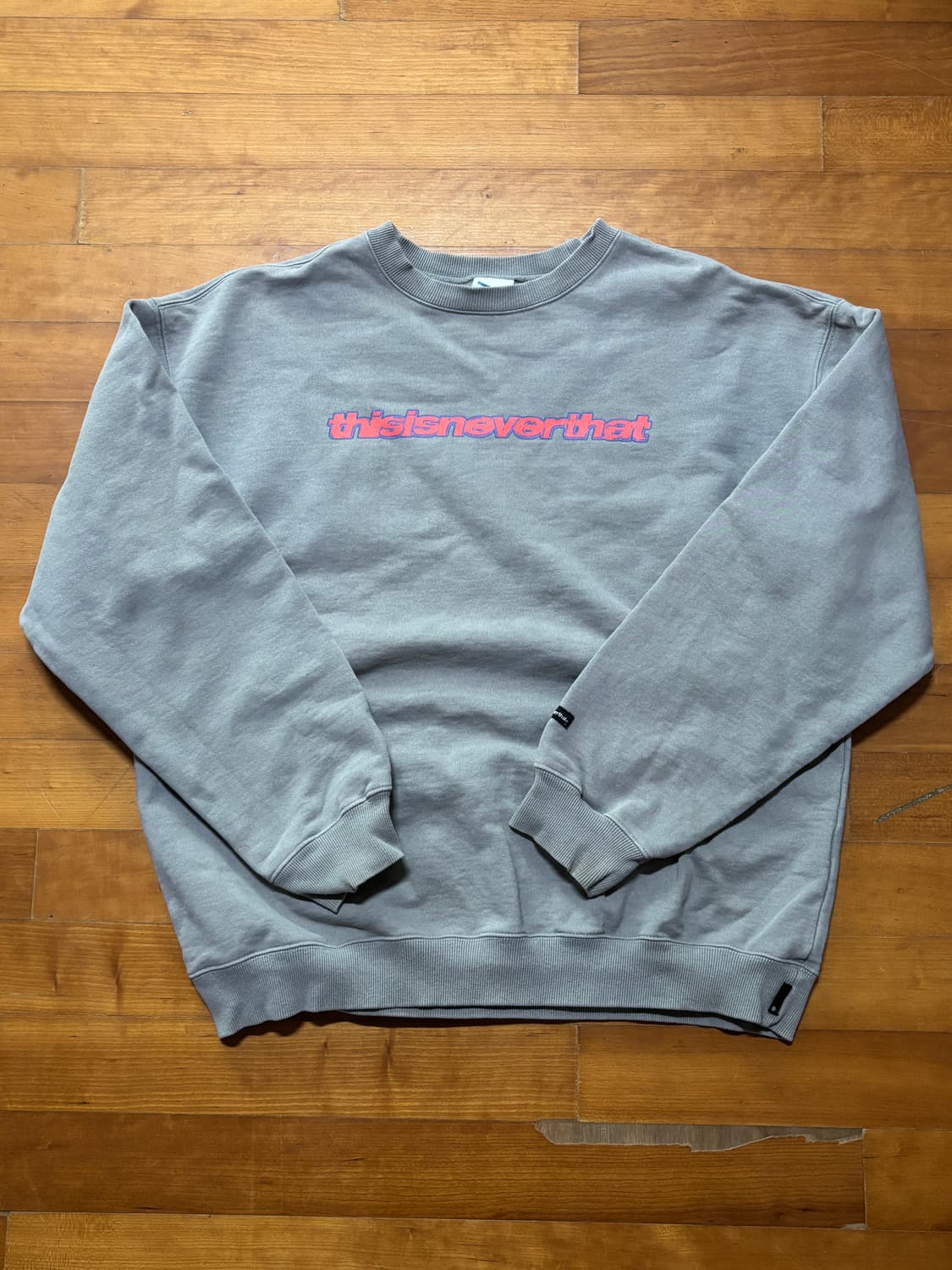 thisisneverthat sweat shirts L size 상품이미지1