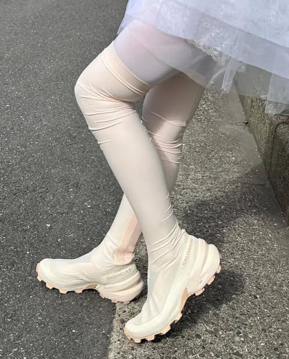 (W)MM6 마르지엘라 X 살로몬 크로스 웨이더 니삭스 부츠 바닐라 크림 상품이미지8