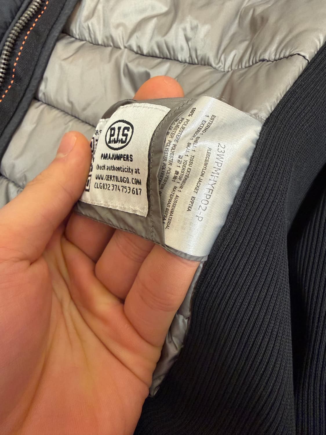 [상태좋음] 파라점퍼스 엘리엇 니트패딩 M 23년식 상품이미지7