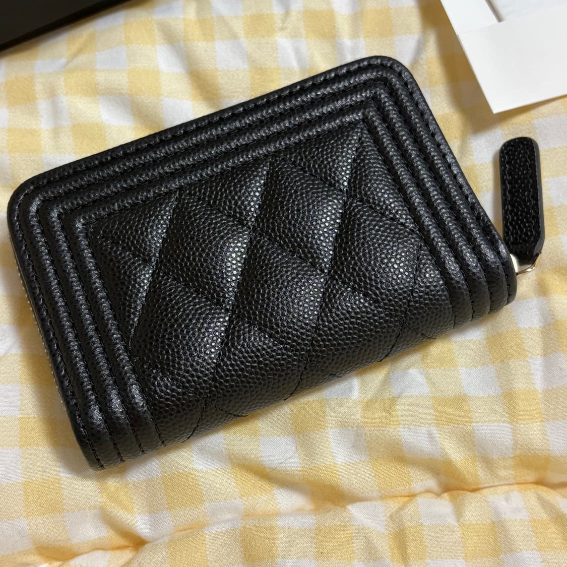 [백화점 구매] 샤넬 보이 금장 카드지갑 코인지갑 상품이미지5