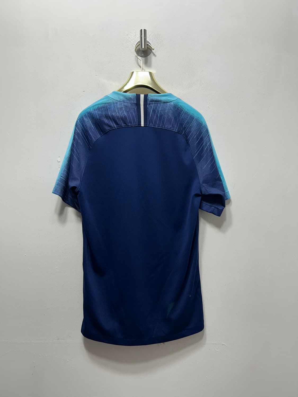 나이키 라운드 AIA 기능성 반팔 토트넘 S  상품이미지2