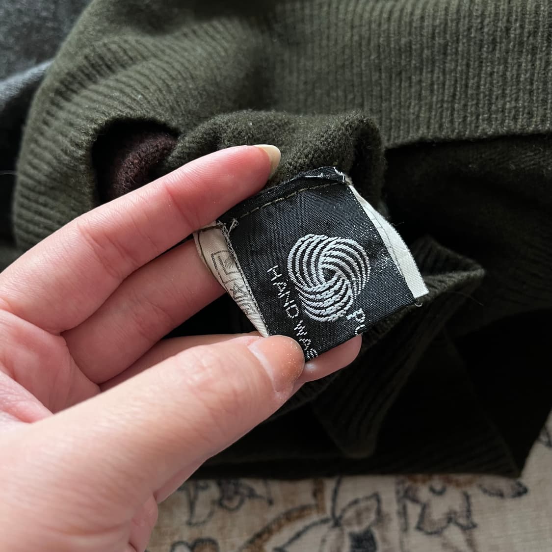 Woolly Jumpers 자수 디테일 울 니트 상품이미지4