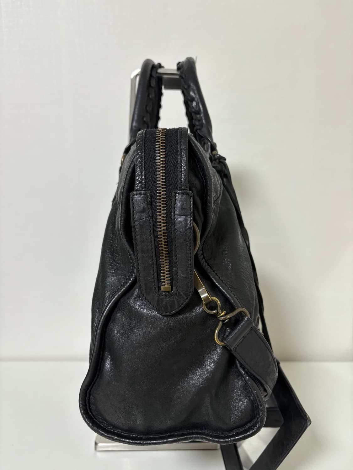 발렌시아가 시티 모터백 미디움 상품이미지2